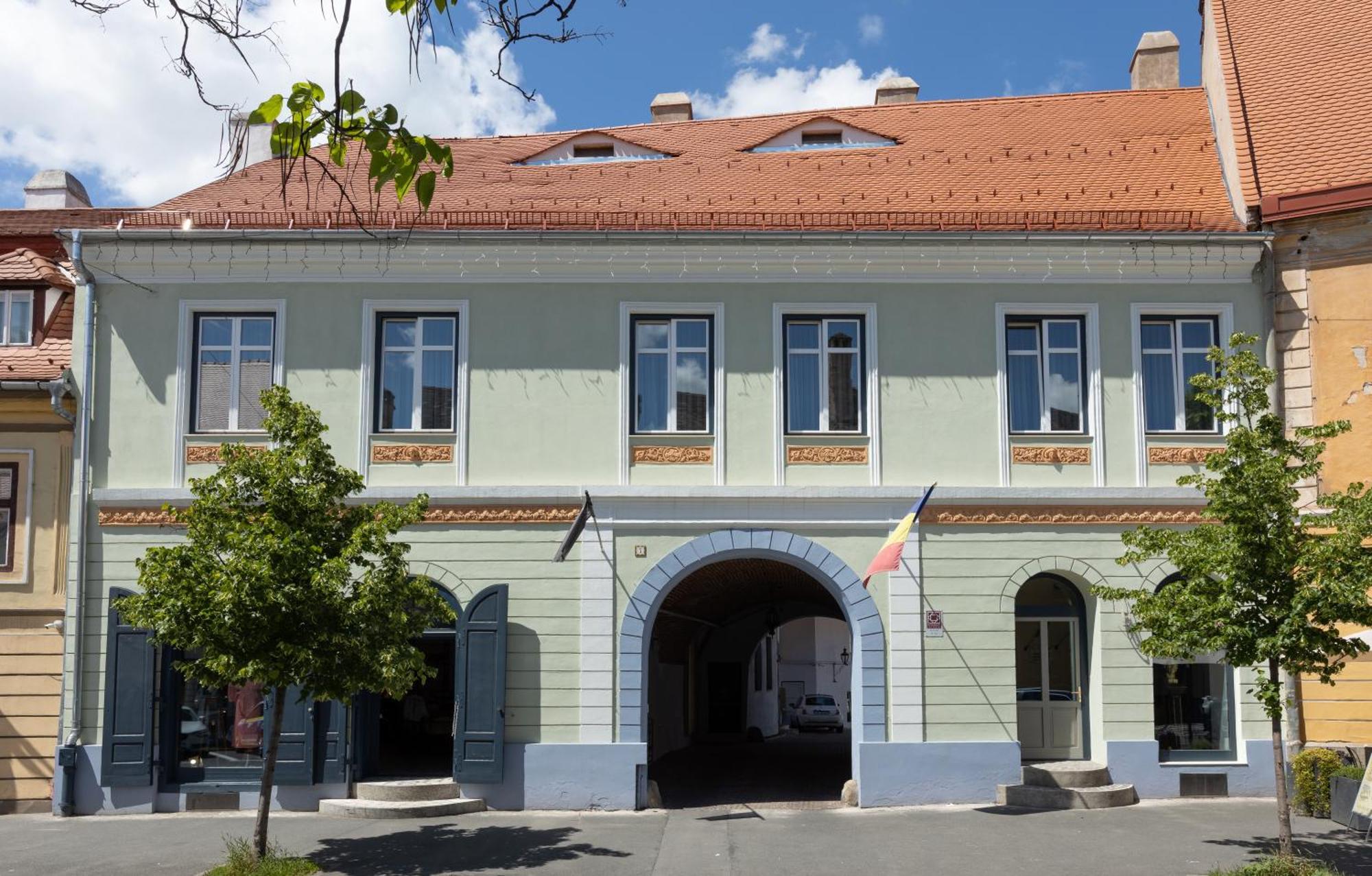 Bed and Breakfast Magister Seven Sibiu Esterno foto