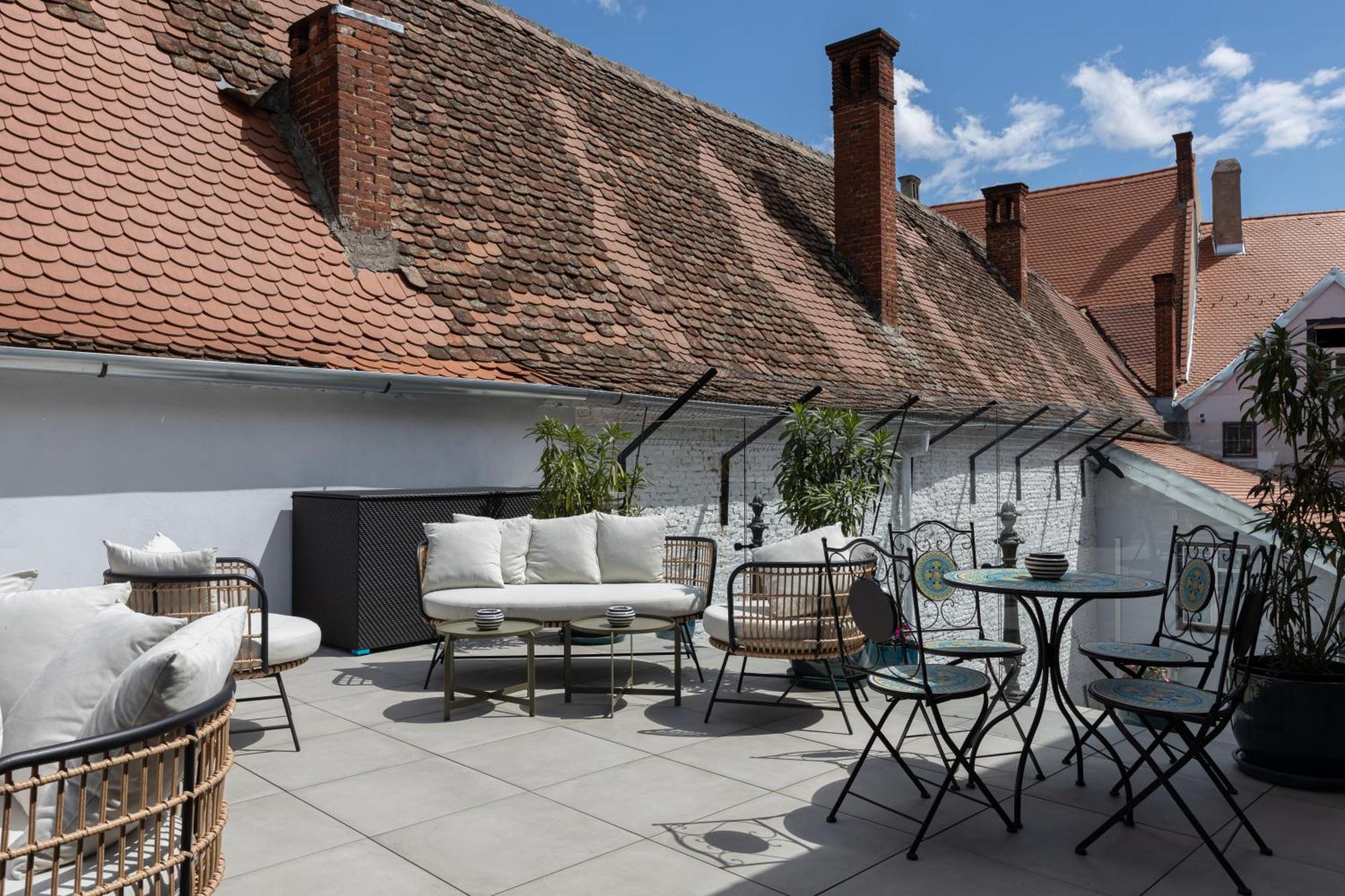 Bed and Breakfast Magister Seven Sibiu Esterno foto