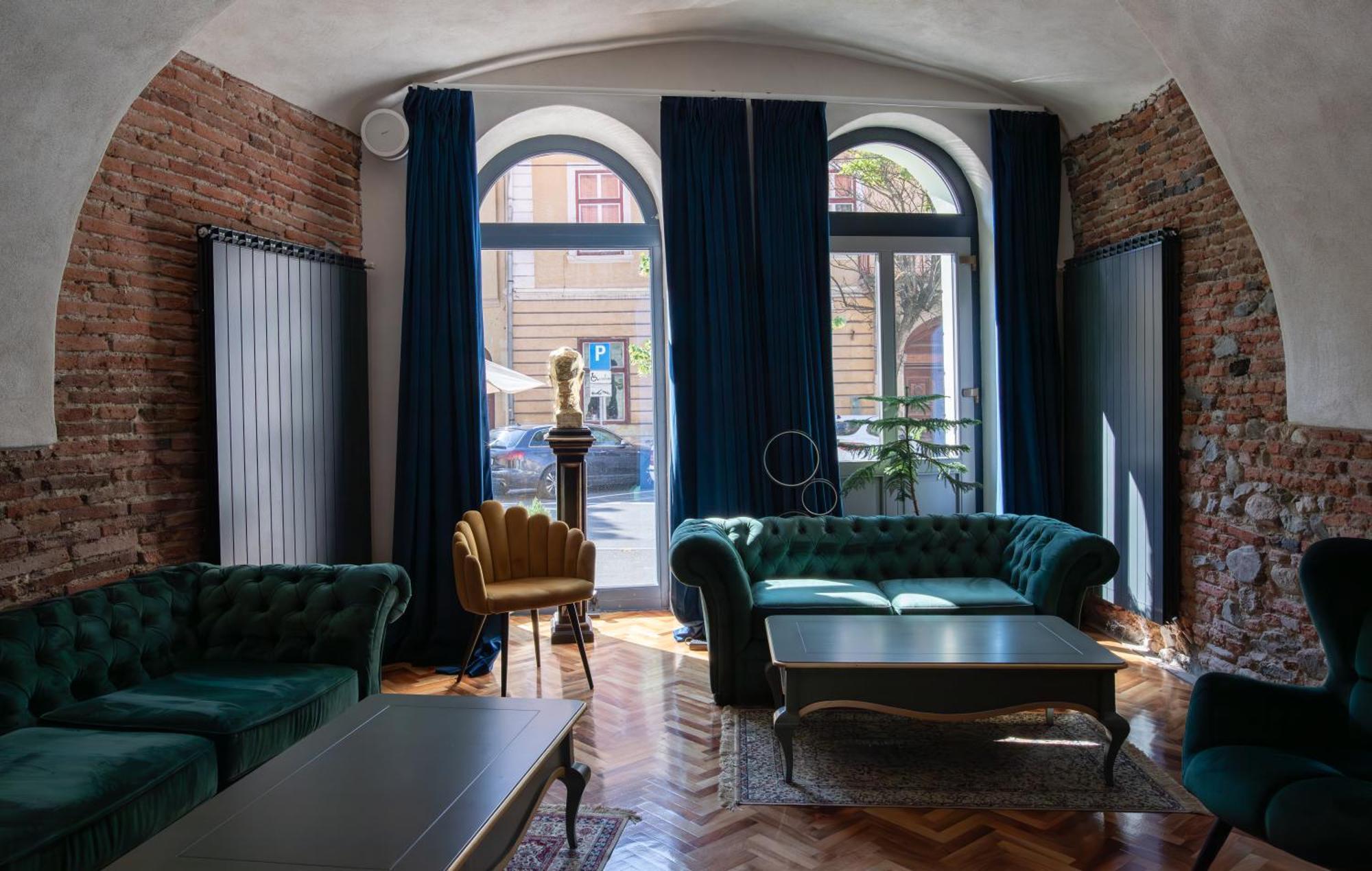 Bed and Breakfast Magister Seven Sibiu Esterno foto
