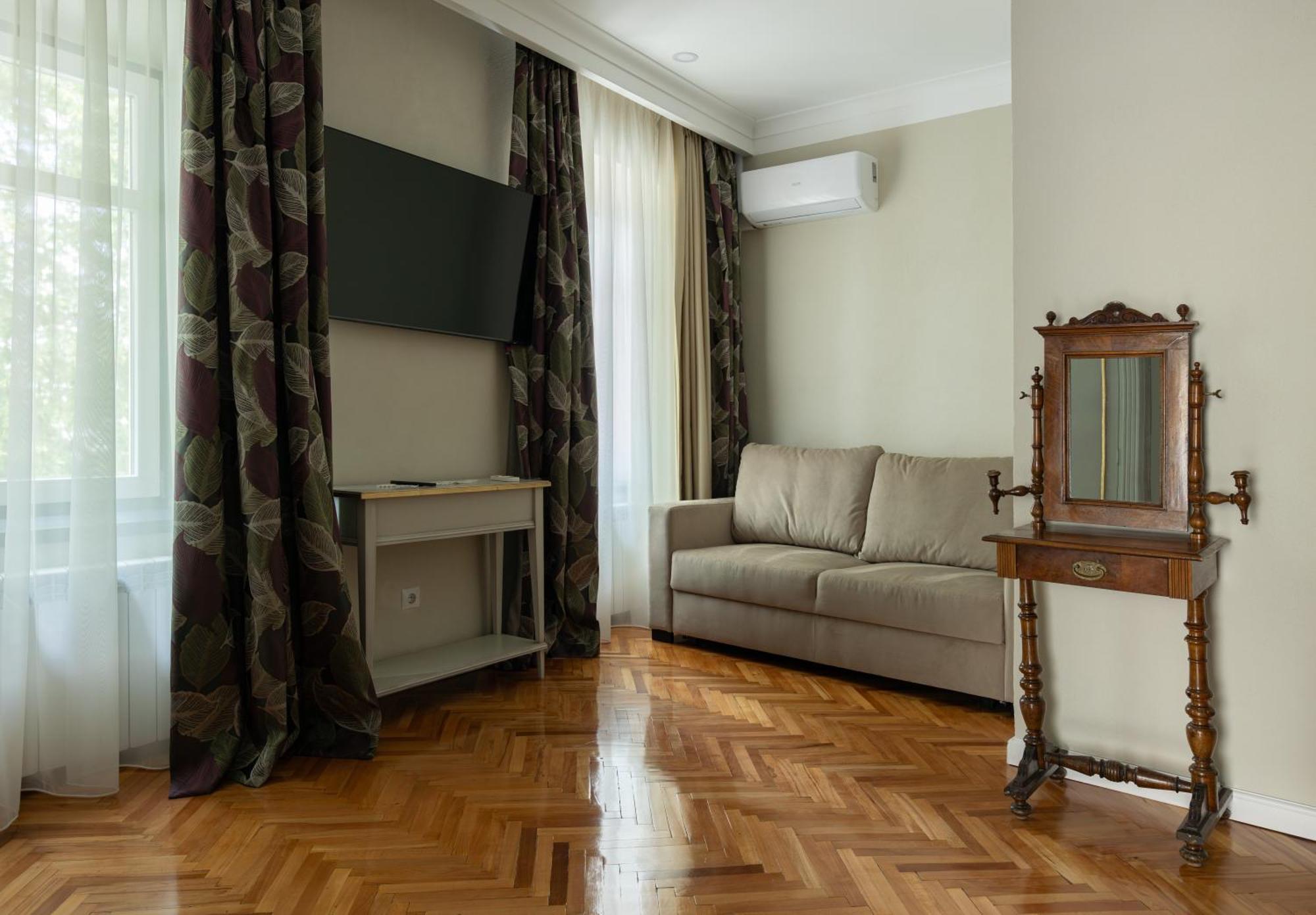 Bed and Breakfast Magister Seven Sibiu Esterno foto