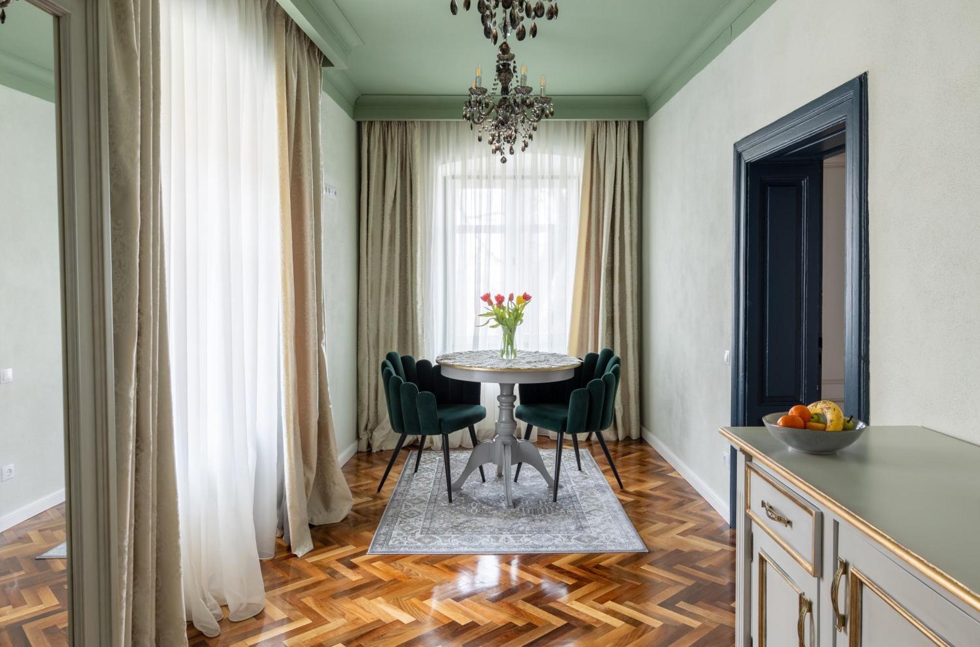 Bed and Breakfast Magister Seven Sibiu Esterno foto