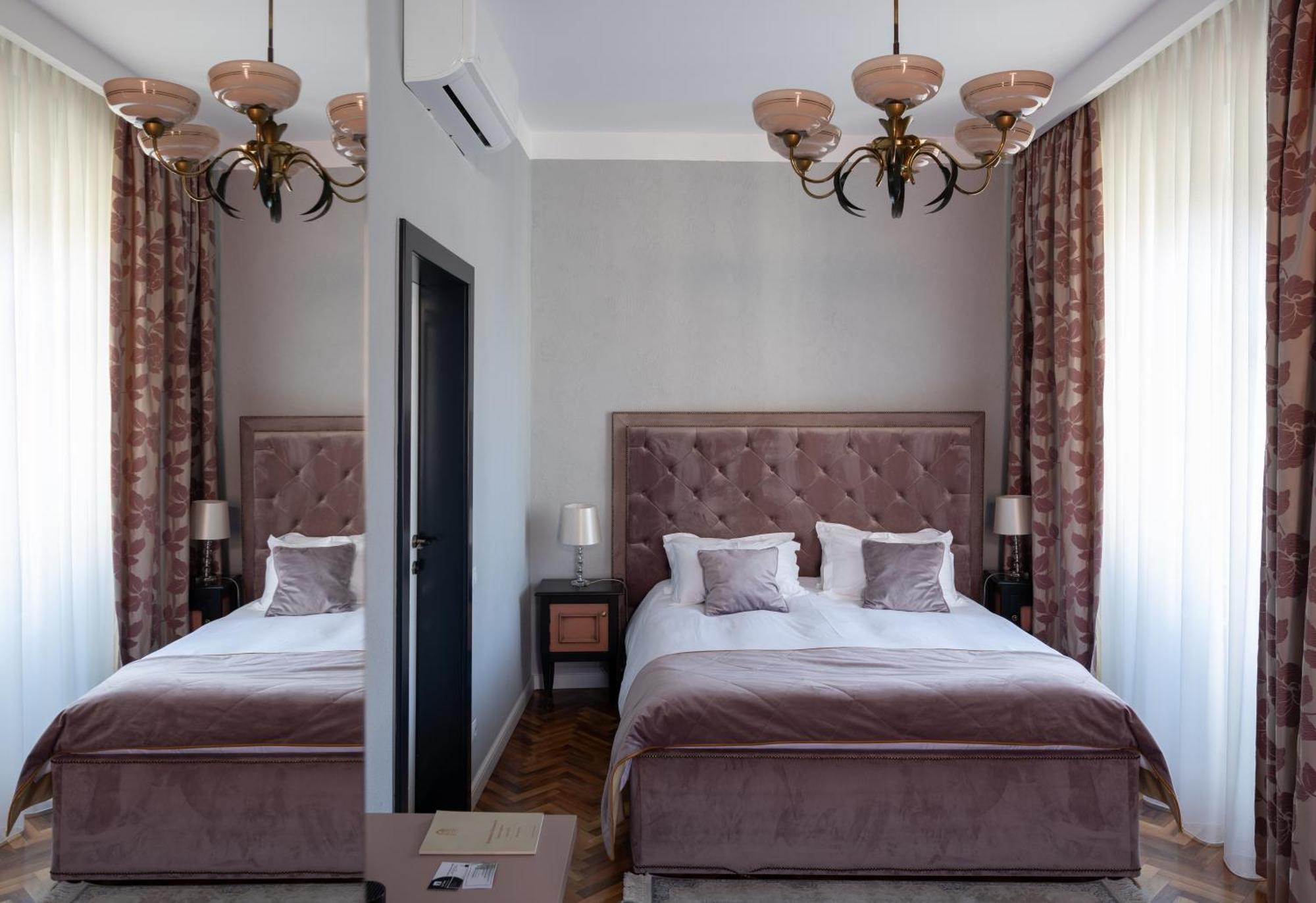 Bed and Breakfast Magister Seven Sibiu Esterno foto